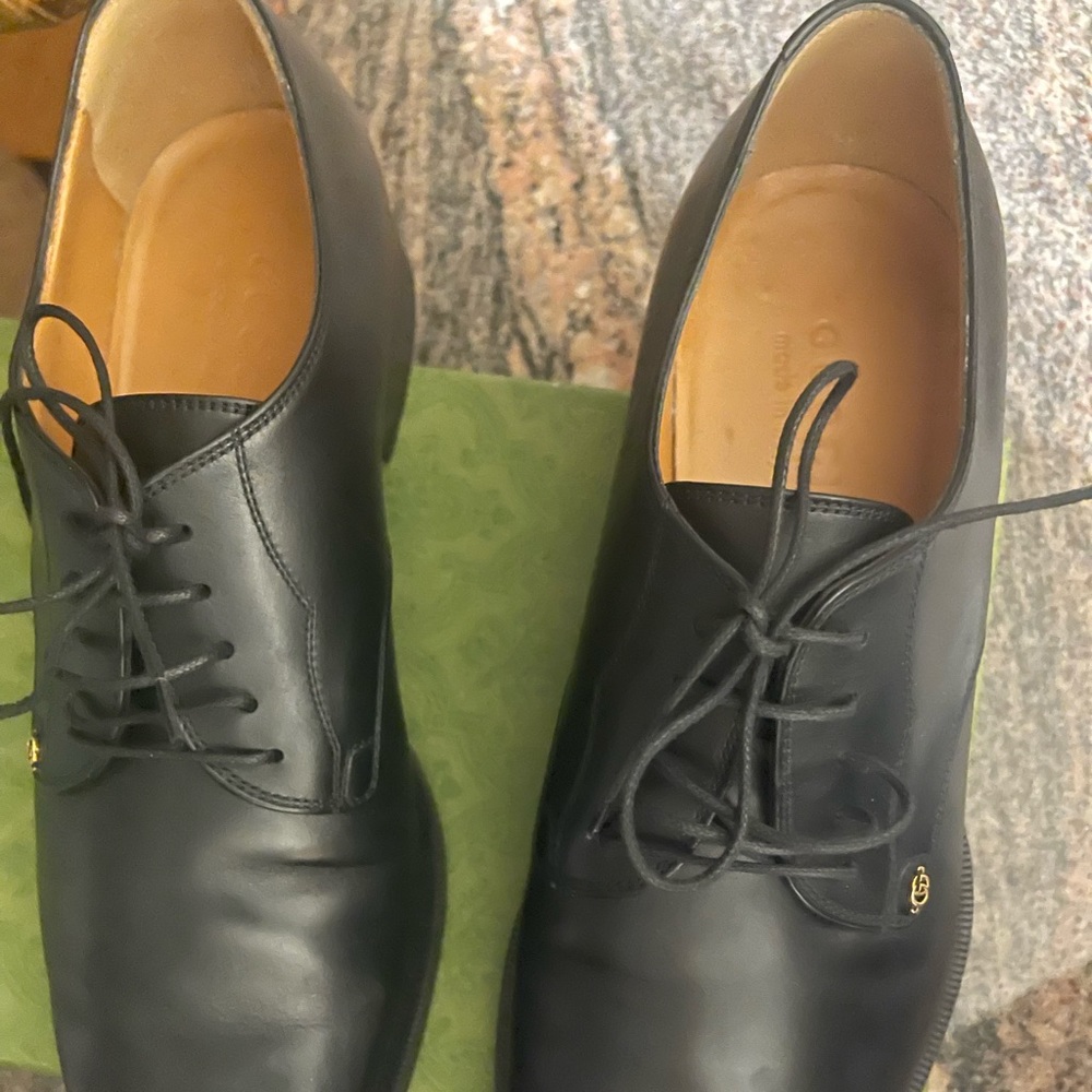 Gucci 💯 authentic - Picture 2 of 8